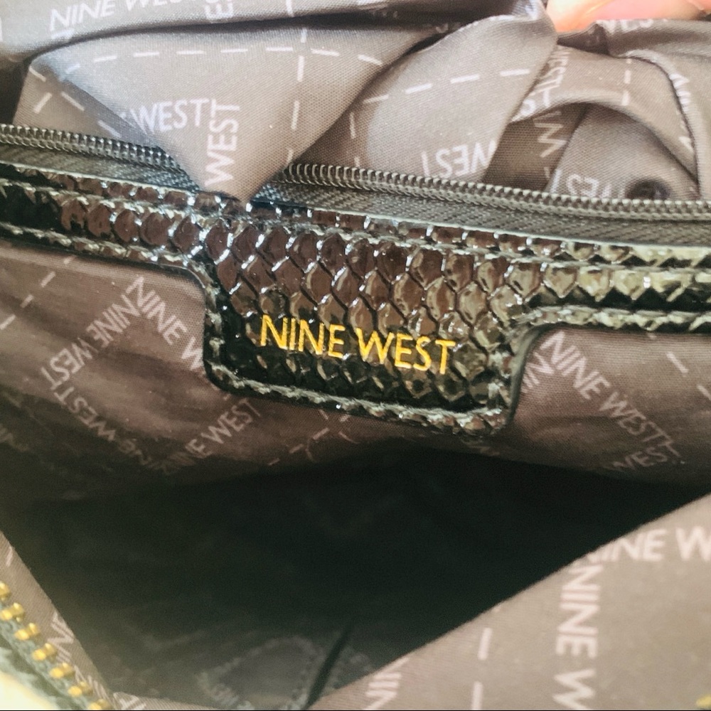 NWOT Gold Studded Nine West - Picture 6 of 6